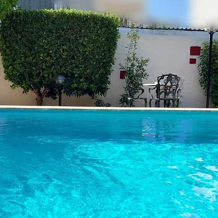 Hotel Bakos