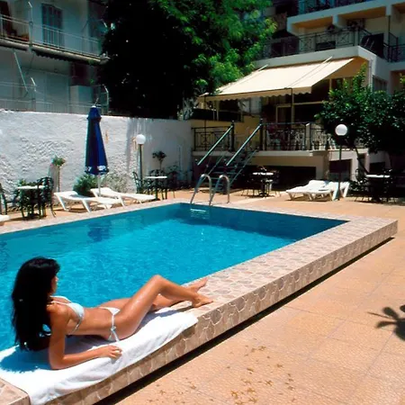 Bakos Hotel 3*